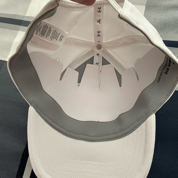 Brand new The Rock under armor hat - Picture 2 of 3